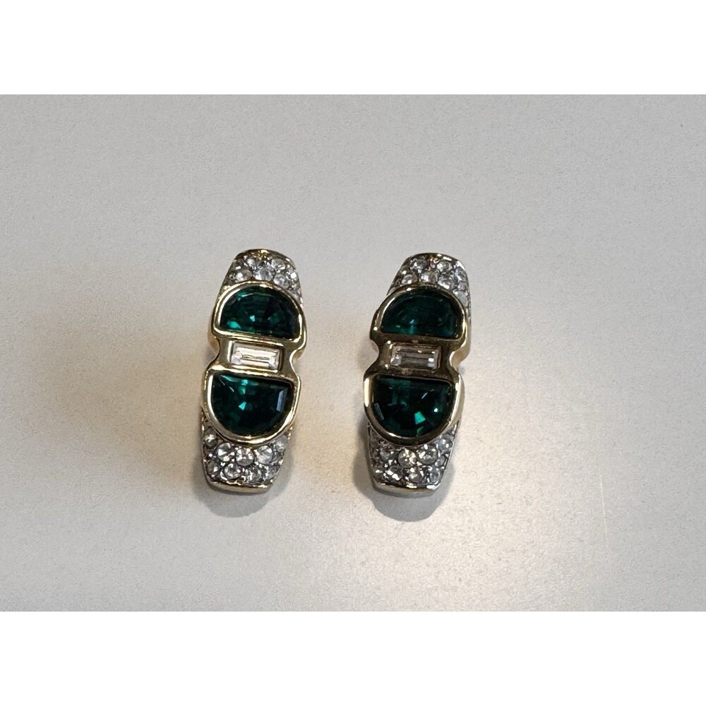 Beautiful Vintage Swarovski Crystal & GOLD Tone CLIP-ON EARRINGS